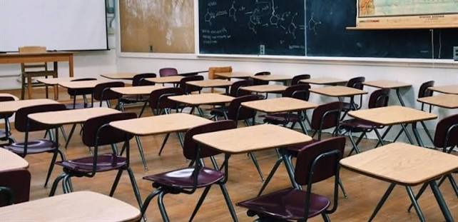 بعد إقصاء نحو 400 موجّه تربوي.. لجنة الأساتذة تتحرّك أمام “اليونيسف”